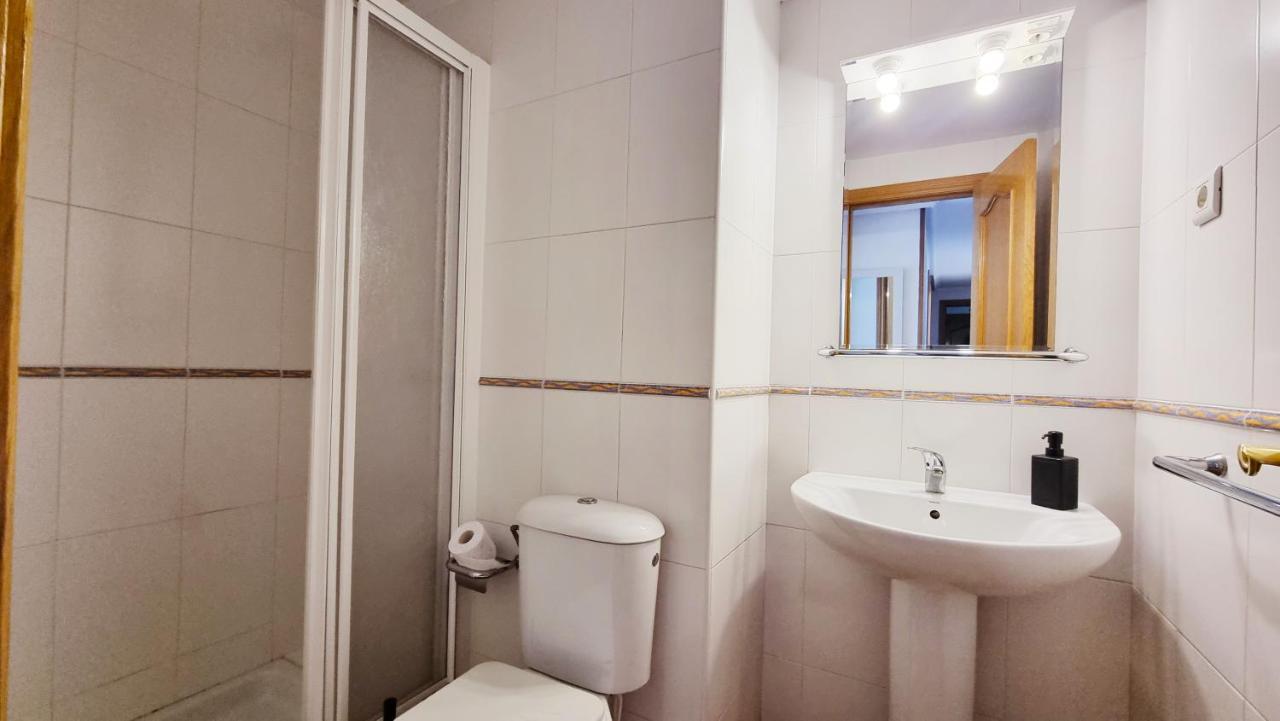 Apartamentos Zaragoza 3000 Eksteriør billede