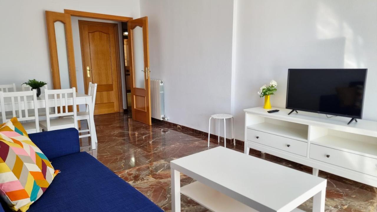 Apartamentos Zaragoza 3000 Eksteriør billede